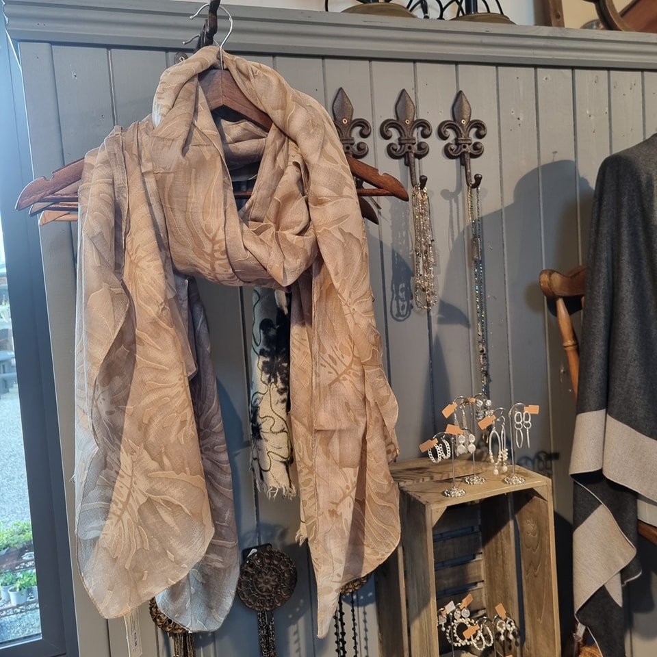 Scarves & Shawls
