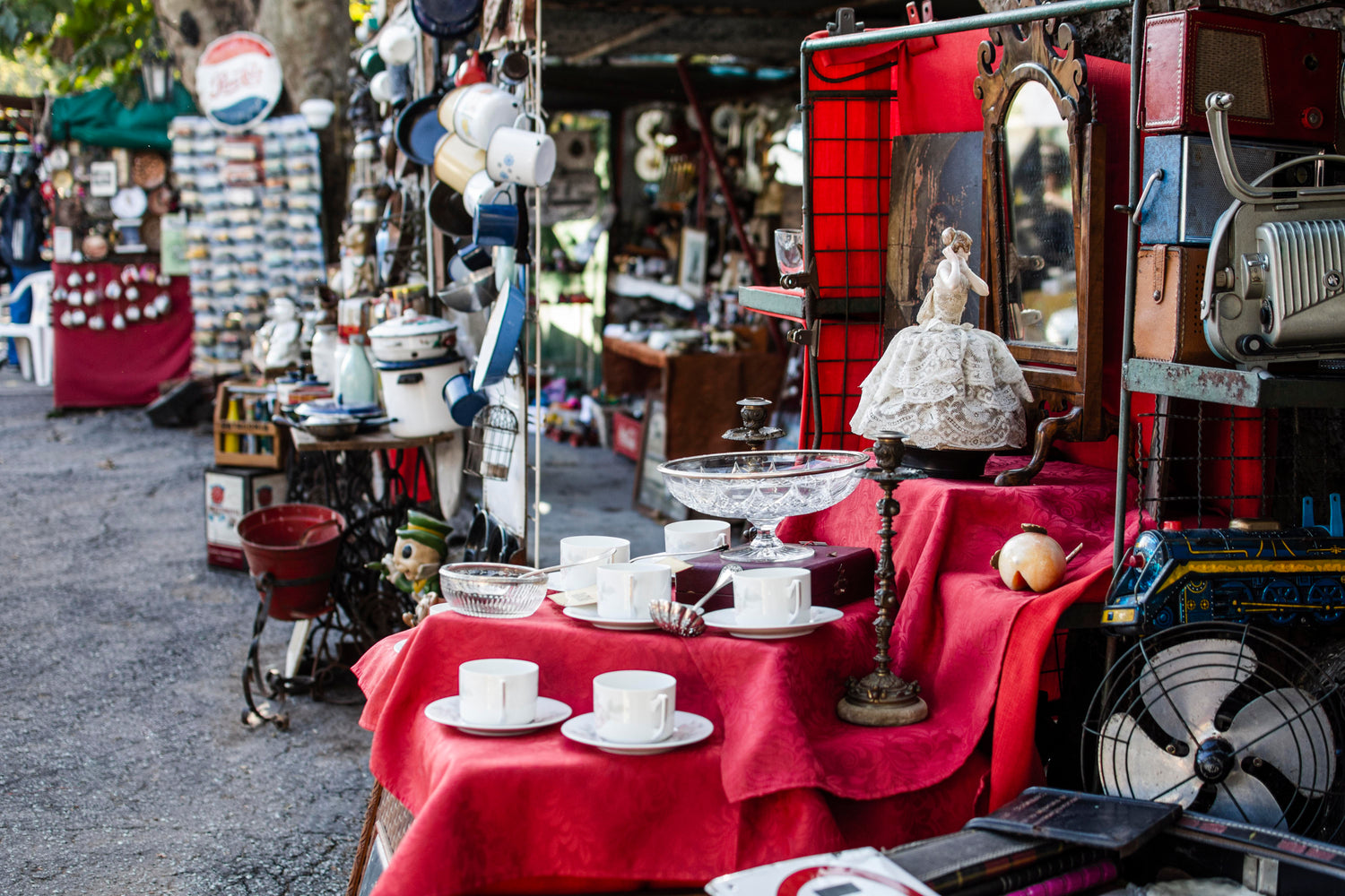 Antique and Flea Market (September)